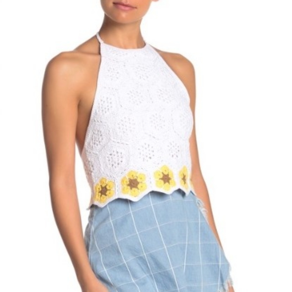 Winter Vacay! Show Me Your Mumu Crochet Crop Top!